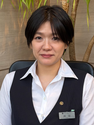 管理部 阿部
